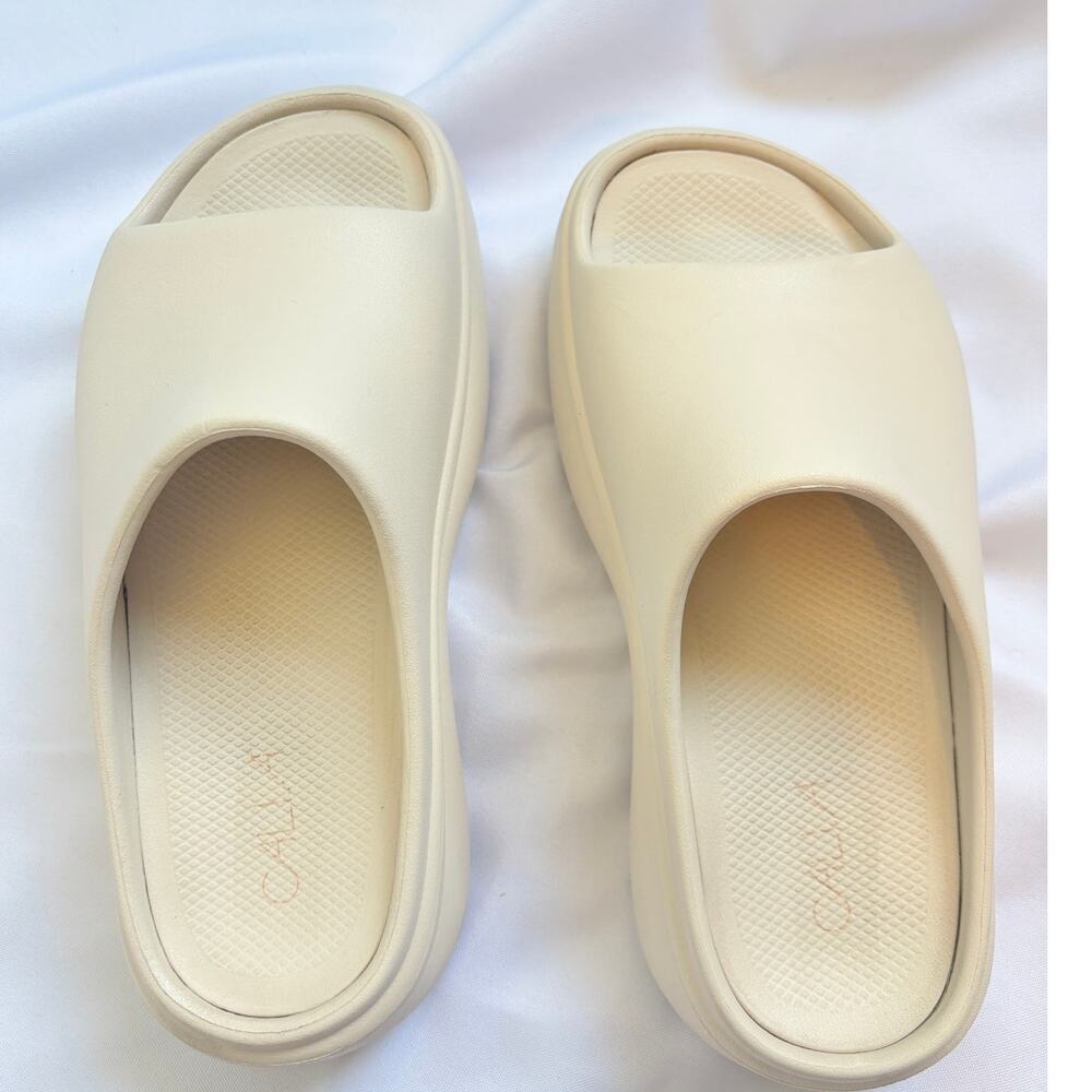 CALIA Cream Cloud Slide Sandals Chunky Platform Recovery Slides Women’s 7